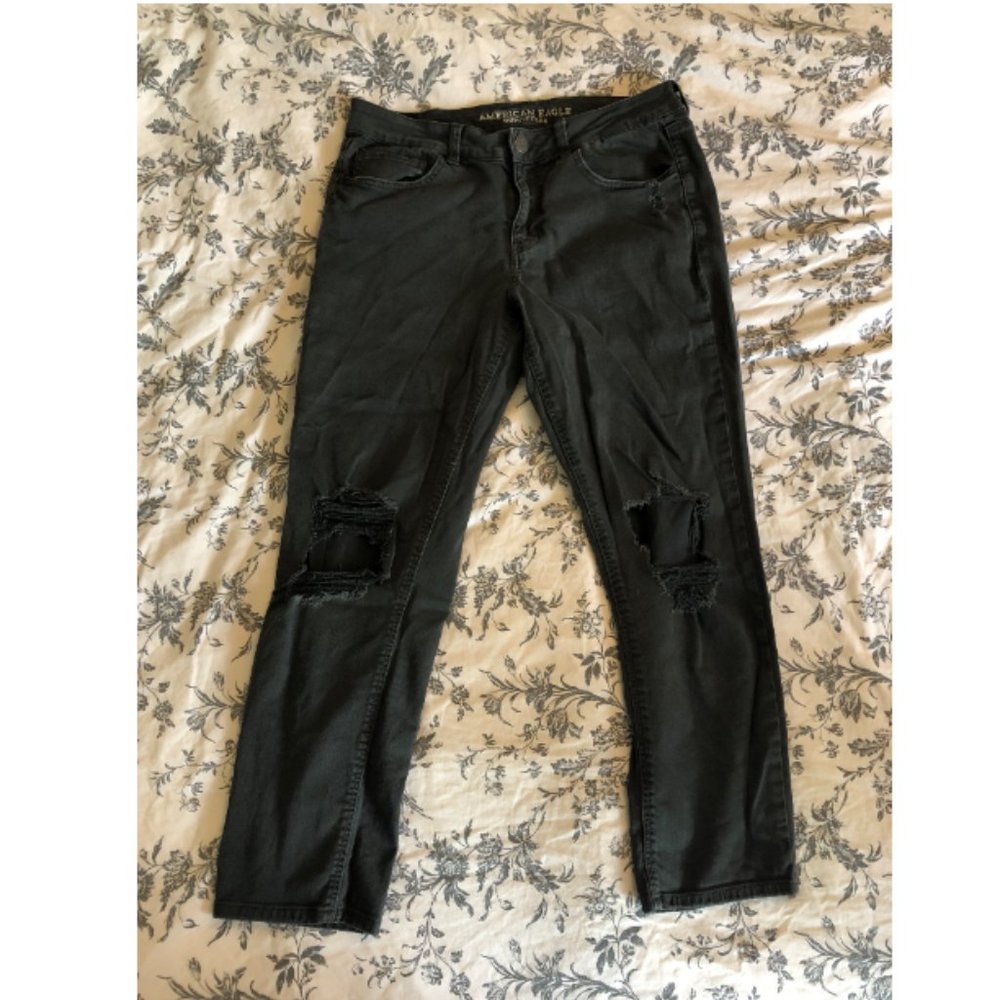 American Eagle Tomgirl Jeans